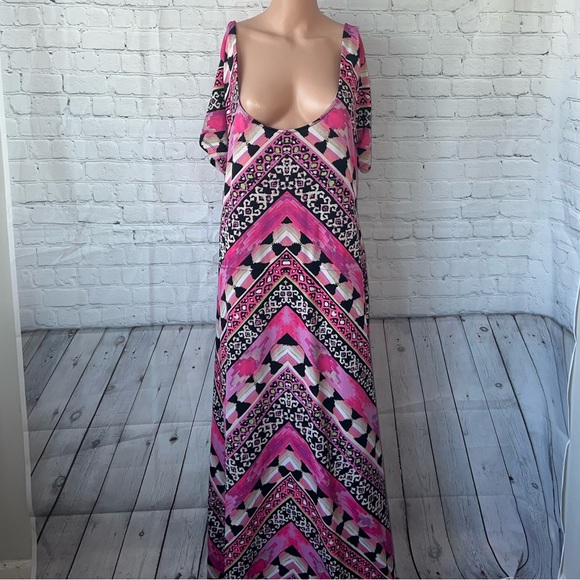 Cato Dresses & Skirts - Cato Woman Pink & Black long dress size 18/20W
